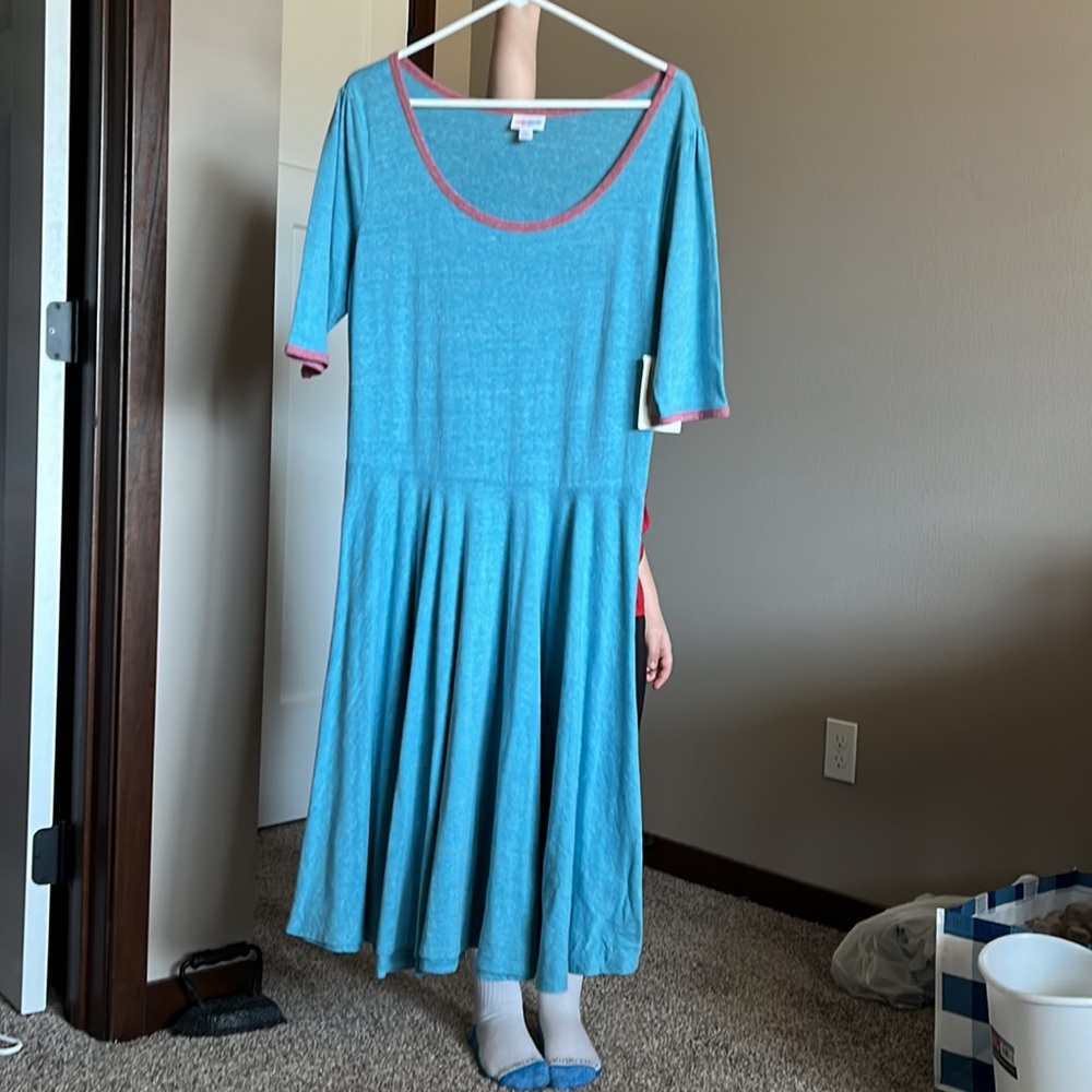 Plus size 2X LuLaRoe scoop neck, 3/4 sleeves, drop waist dress; in teal NWT
